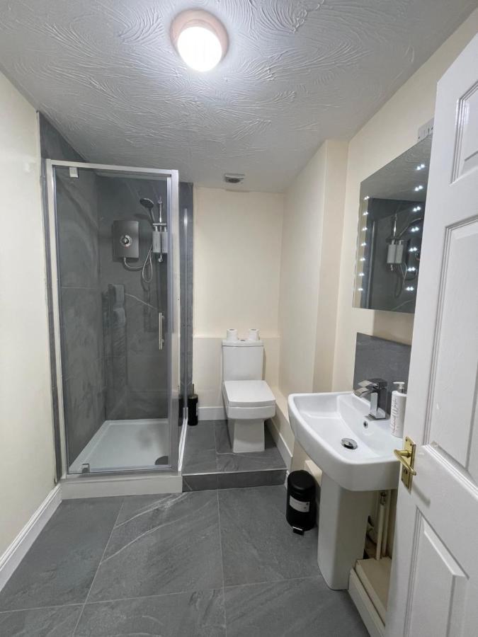 The Regency Entire 1 Bedroom Flat Accomodation Leicester Buitenkant foto